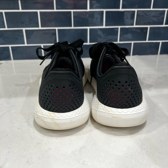 Crocs Men's InMotion Pacer Shoes with Bungee Laces - Picture 5 of 6